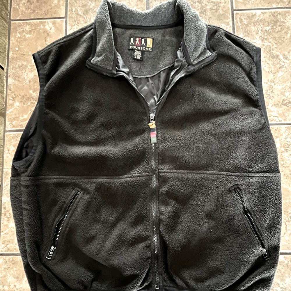 Foursome men’s fleece vest